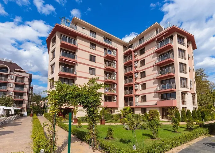 Tarsis Club & AquaparkAparthotel